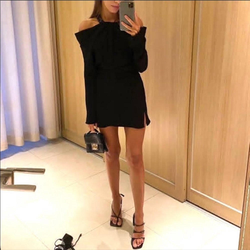 NWT Zara limited edition dress black chain